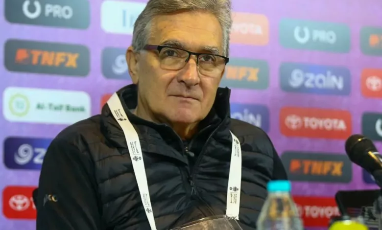 لبرانكو إيفانكوفيتش مدرب منتخب عمان في خليجي 25